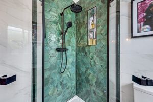 Photo 33- click for photo gallery